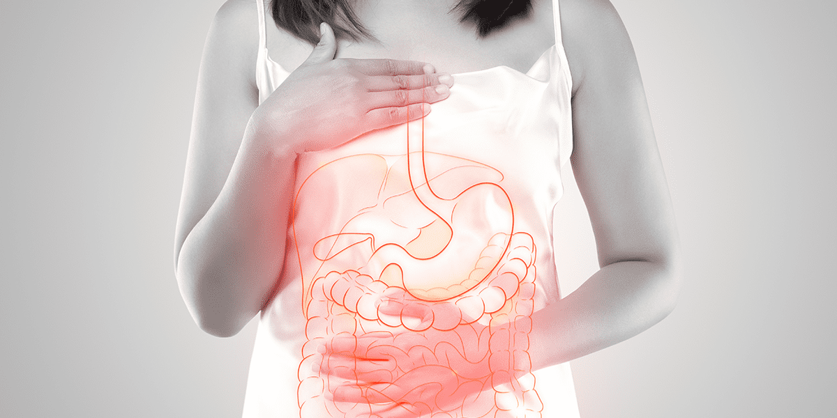 食べ過ぎ、飲み過ぎの胃もたれはどうしたら治る？