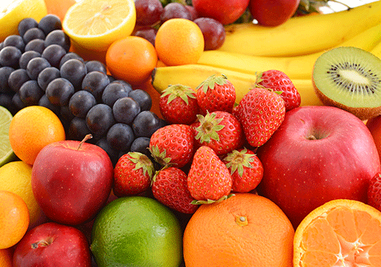 スーパーフードは健康に良い？栄養価の高いフルーツを食生活に取り入れる工夫